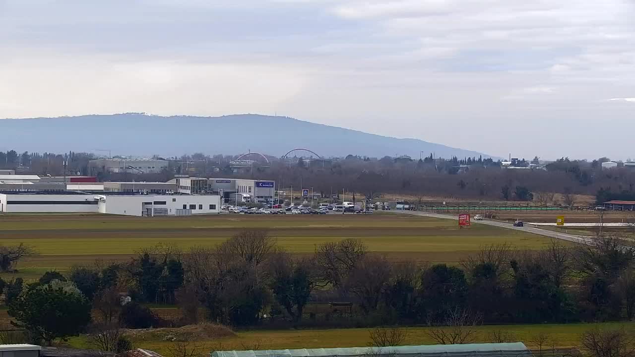 Prekrasan panoramski pogled na Šempeter pri Gorici