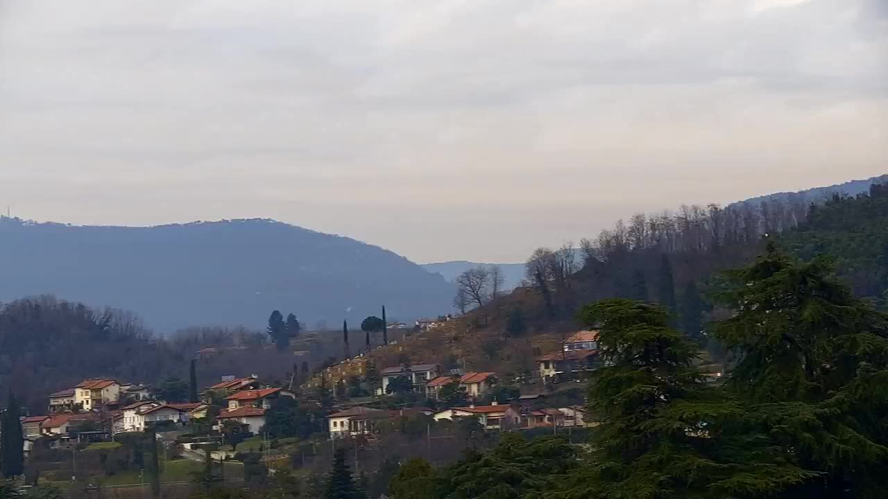 Panorama mozzafiato di Šempeter pri Gorici