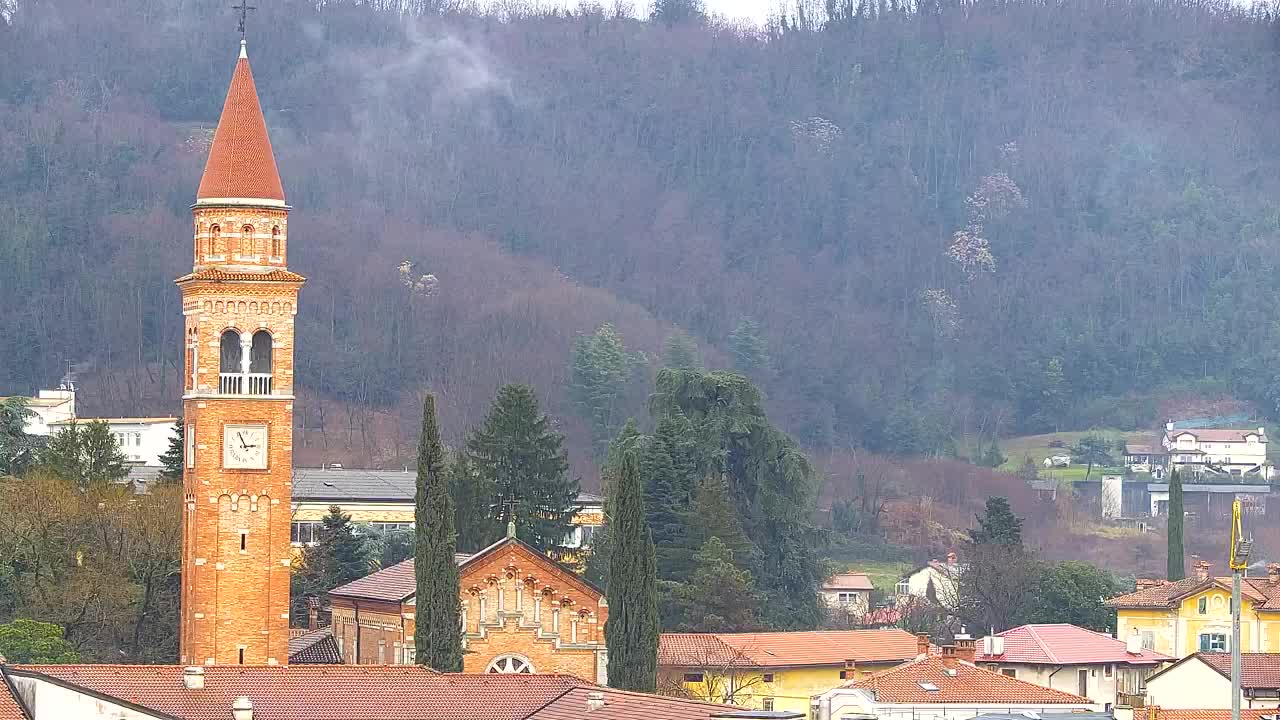 Panorama mozzafiato di Šempeter pri Gorici