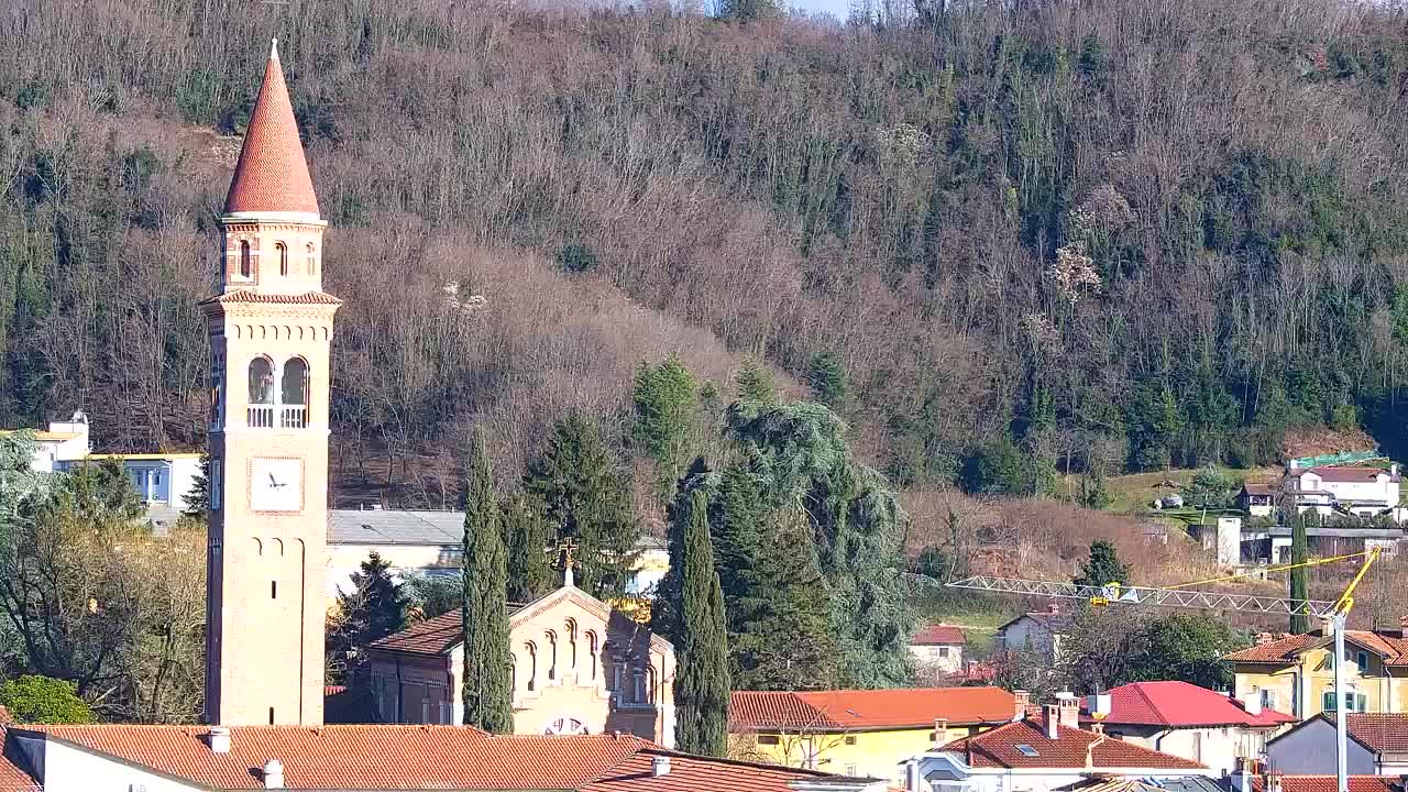 Prekrasan panoramski pogled na Šempeter pri Gorici