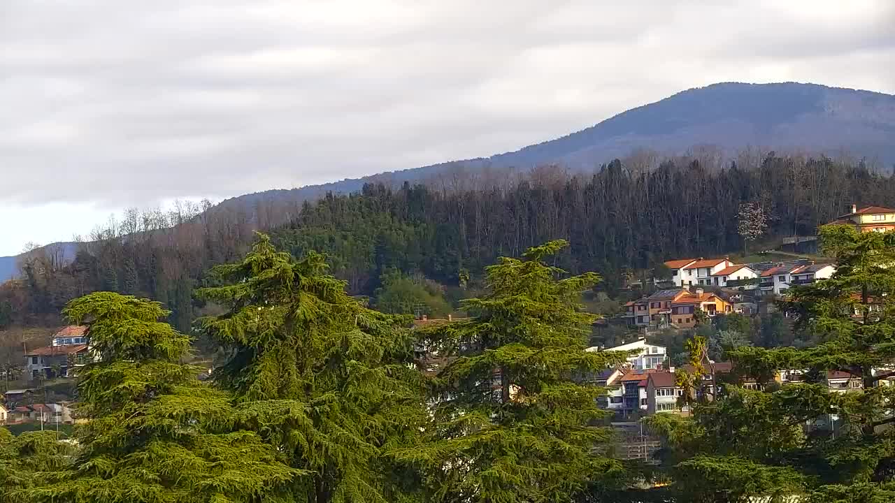 Čudovit panoramski pogled na Šempeter pri Gorici