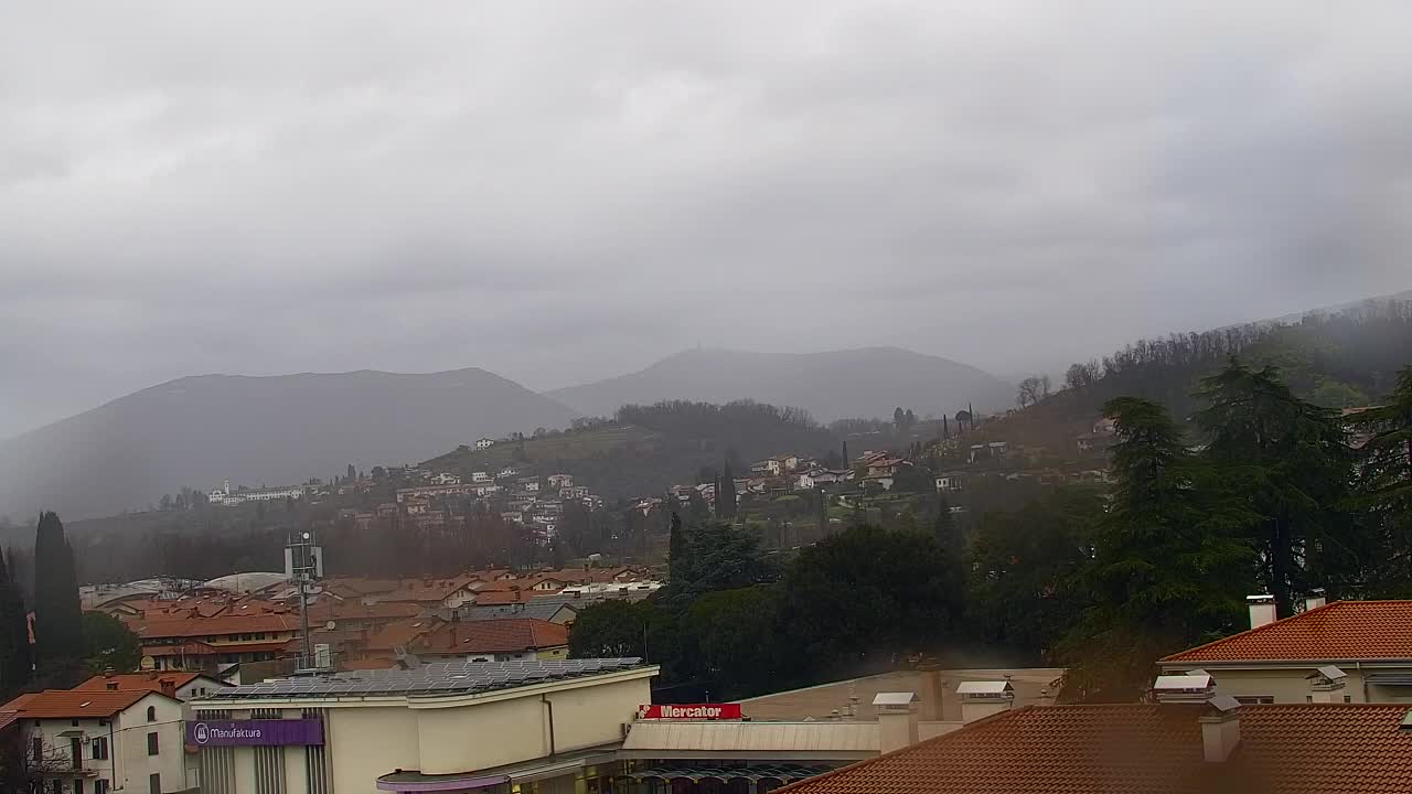 Prekrasan panoramski pogled na Šempeter pri Gorici