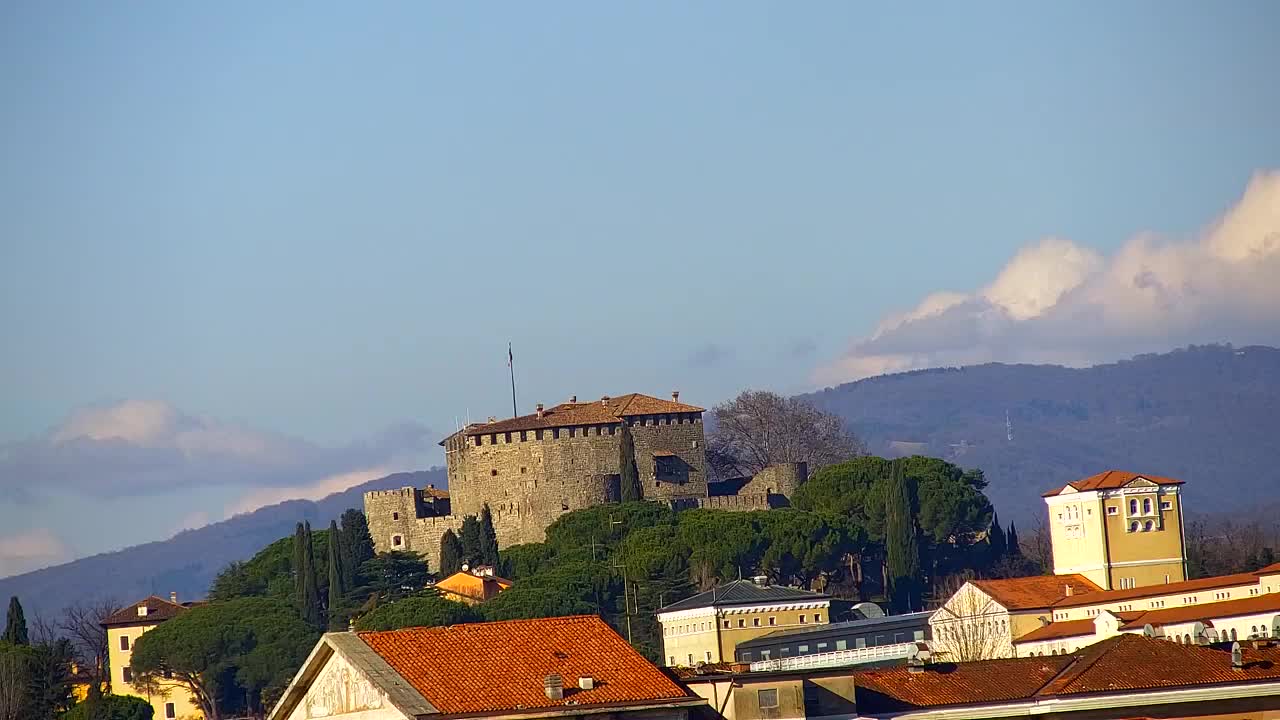 Prekrasan panoramski pogled na Šempeter pri Gorici