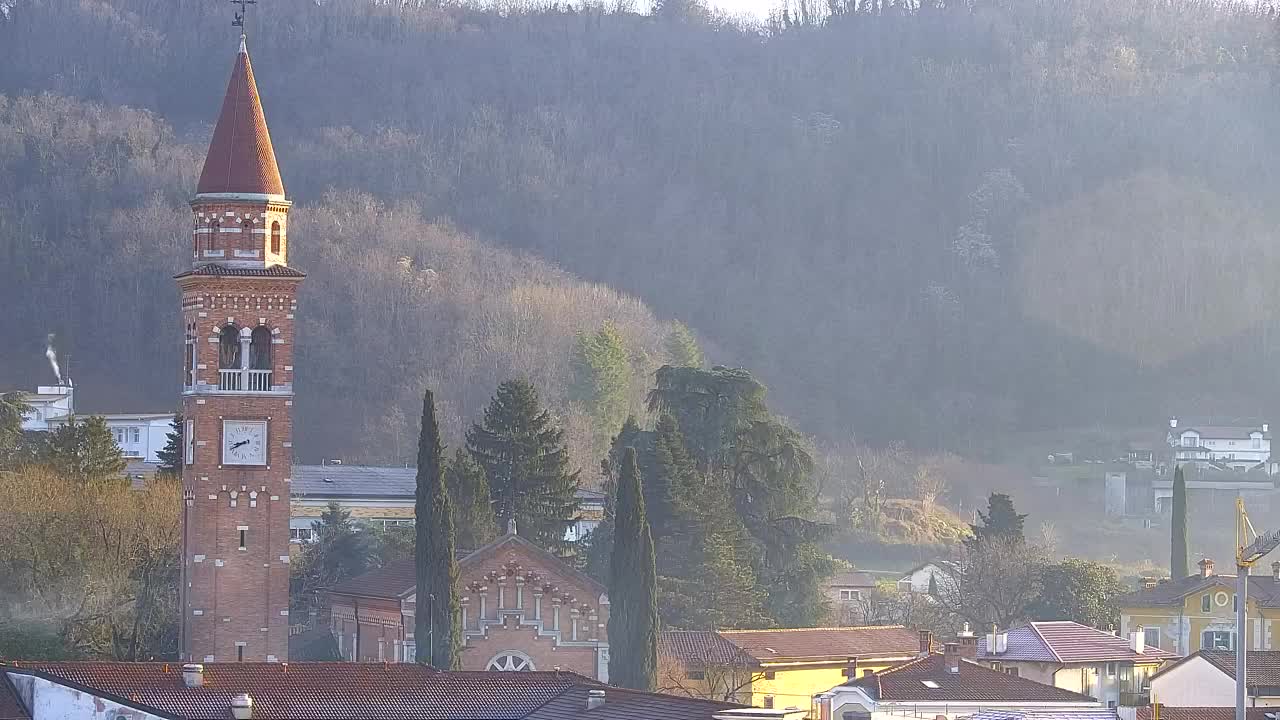 Prekrasan panoramski pogled na Šempeter pri Gorici