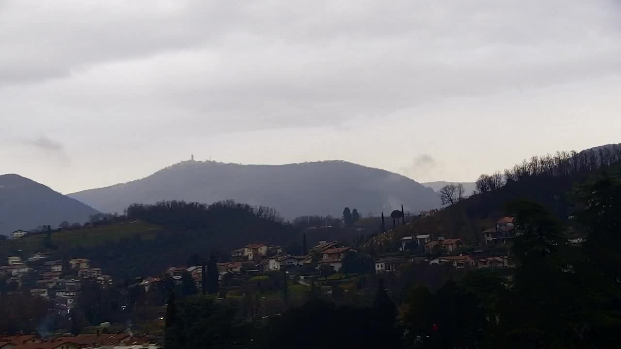 Čudovit panoramski pogled na Šempeter pri Gorici