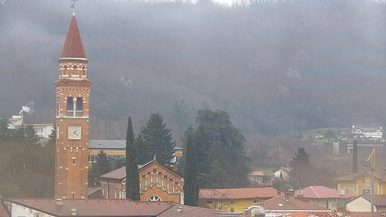 Čudovit panoramski pogled na Šempeter pri Gorici