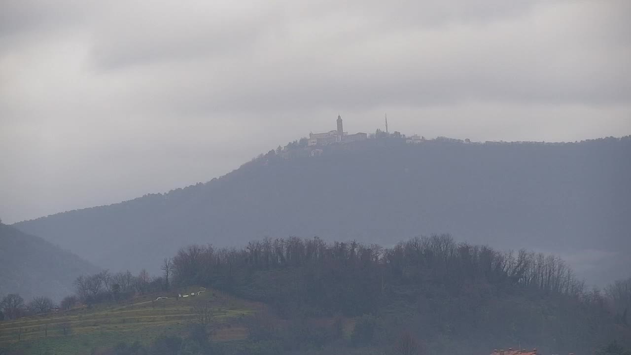 Prekrasan panoramski pogled na Šempeter pri Gorici