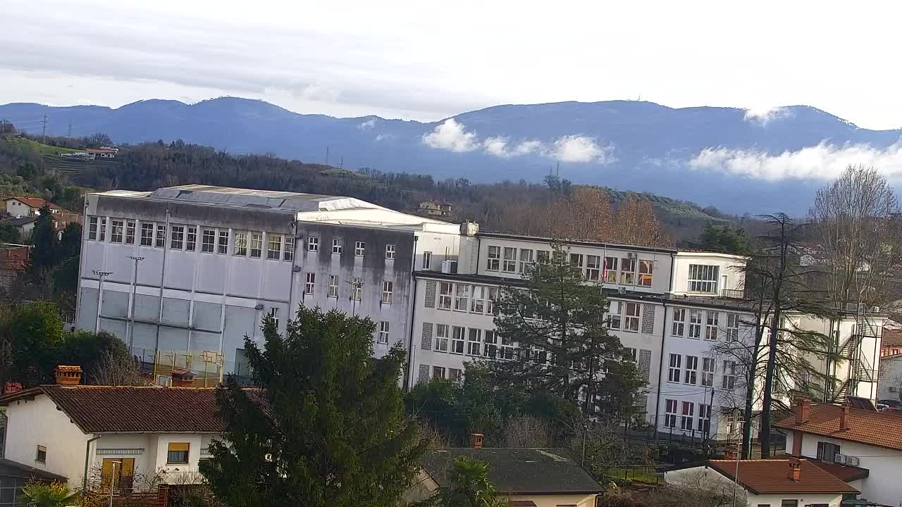 Čudovit panoramski pogled na Šempeter pri Gorici