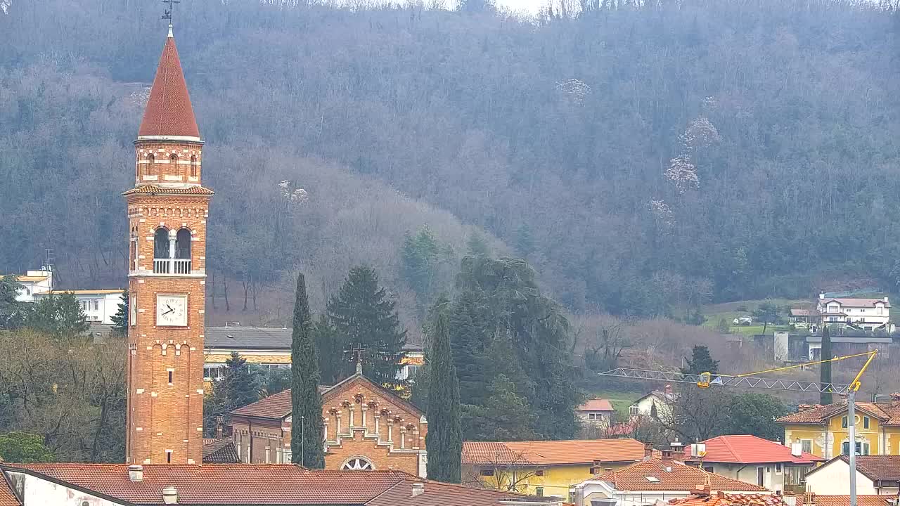 Čudovit panoramski pogled na Šempeter pri Gorici
