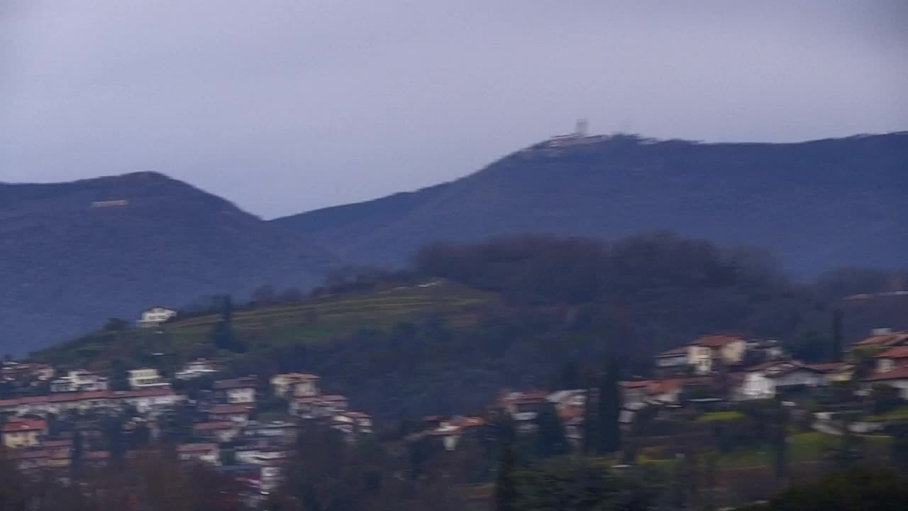 Prekrasan panoramski pogled na Šempeter pri Gorici