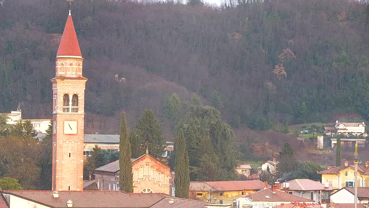 Prekrasan panoramski pogled na Šempeter pri Gorici