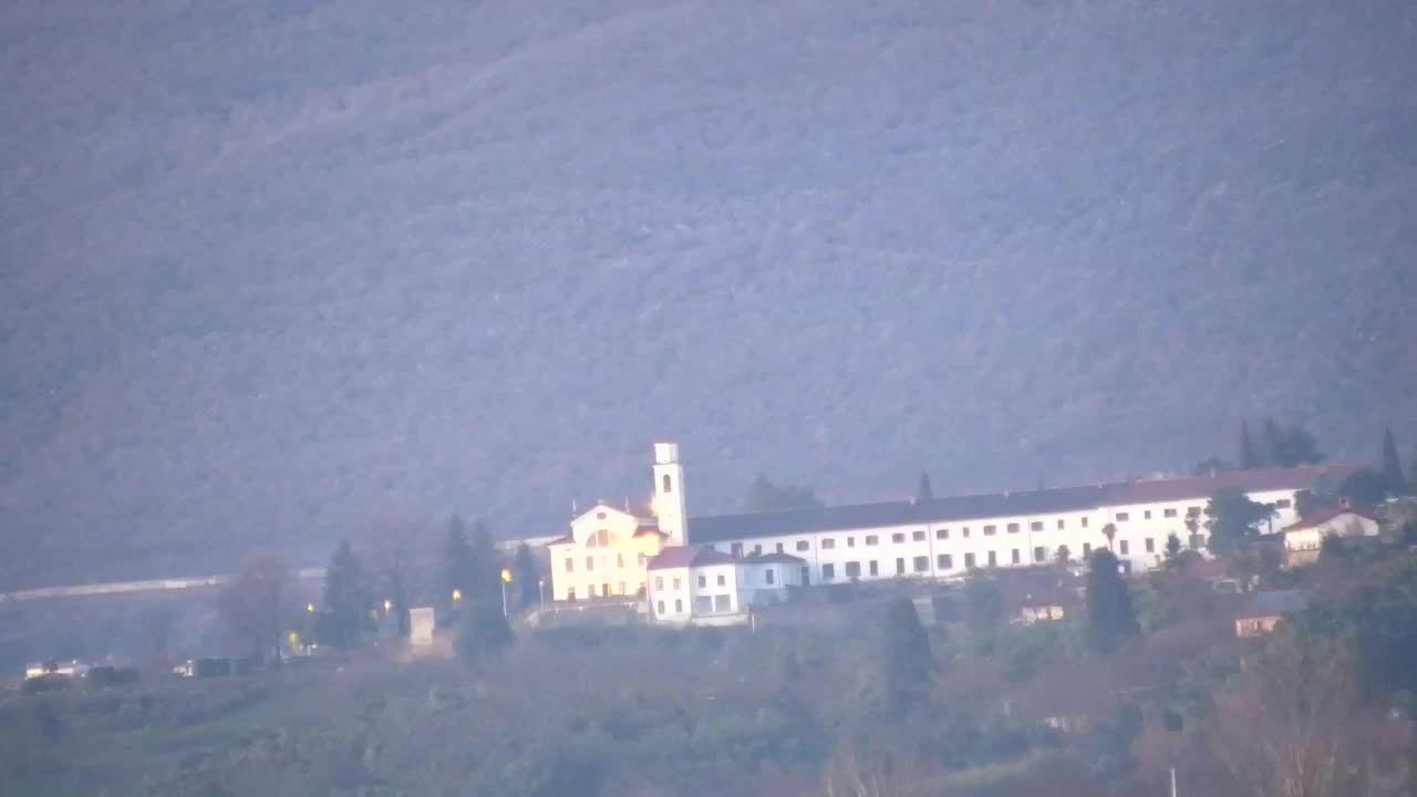 Panorama mozzafiato di Šempeter pri Gorici