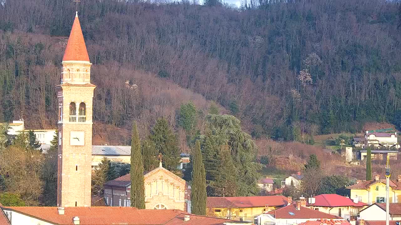 Panorama mozzafiato di Šempeter pri Gorici
