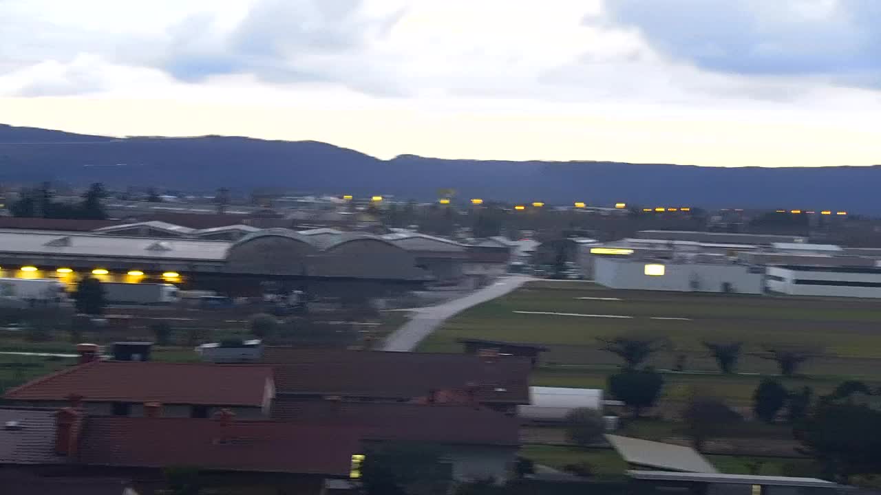 Prekrasan panoramski pogled na Šempeter pri Gorici