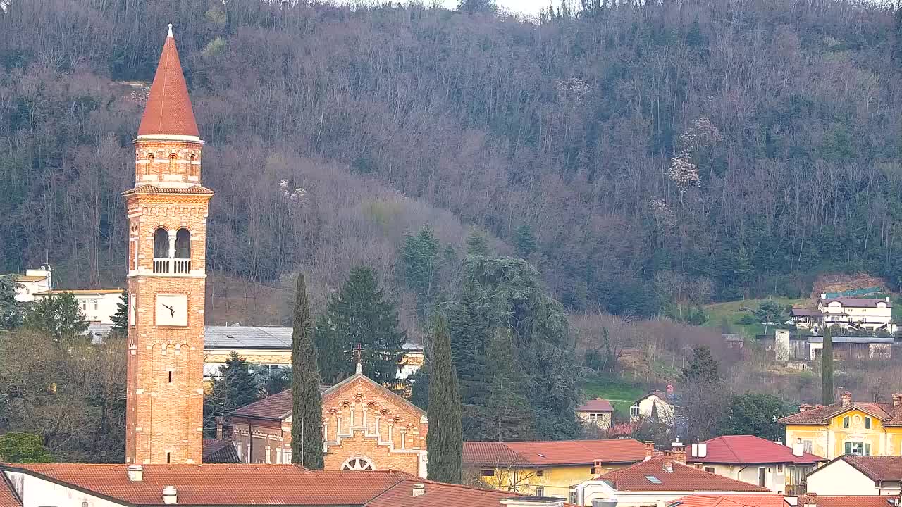 Prekrasan panoramski pogled na Šempeter pri Gorici
