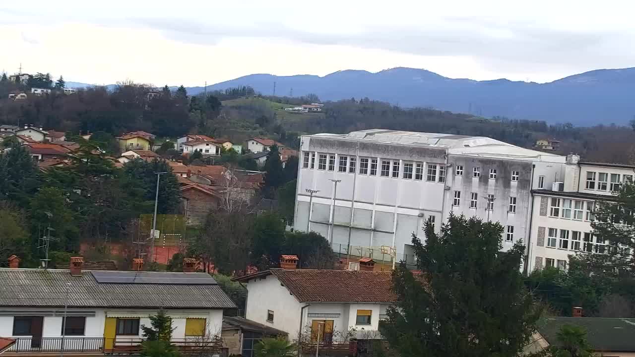Čudovit panoramski pogled na Šempeter pri Gorici