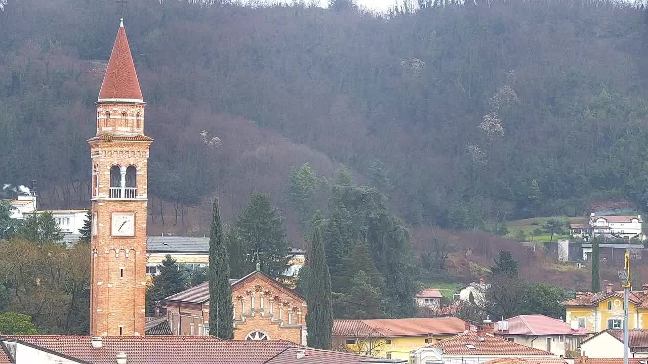Panorama mozzafiato di Šempeter pri Gorici