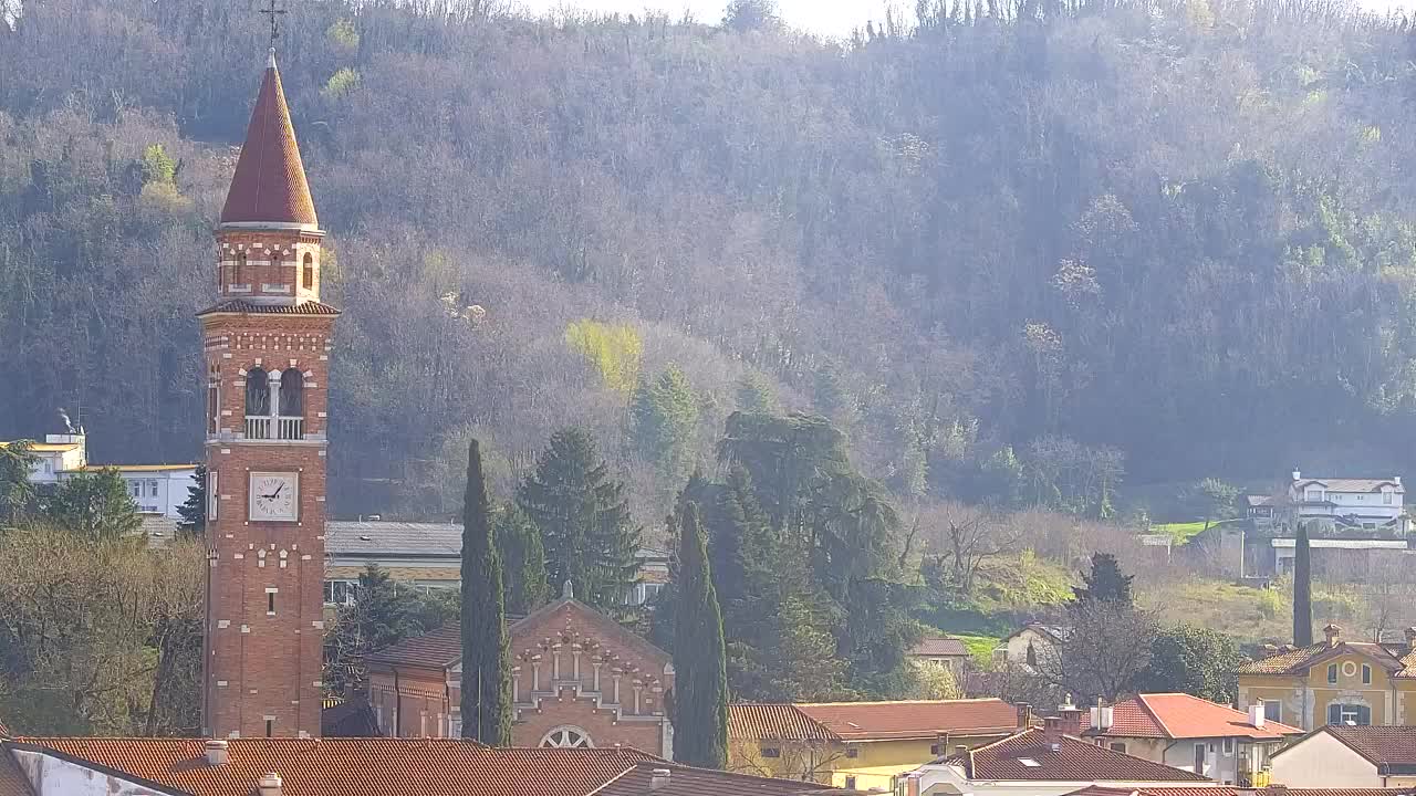 Prekrasan panoramski pogled na Šempeter pri Gorici