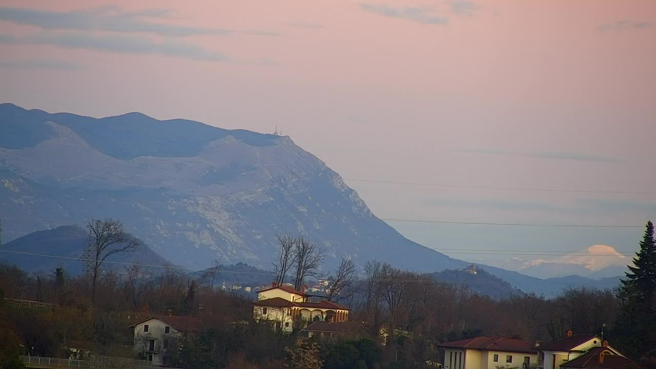 Prekrasan panoramski pogled na Šempeter pri Gorici