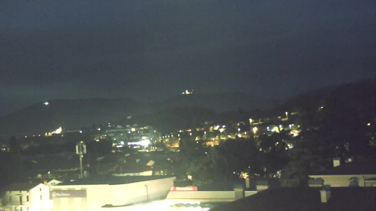 Čudovit panoramski pogled na Šempeter pri Gorici