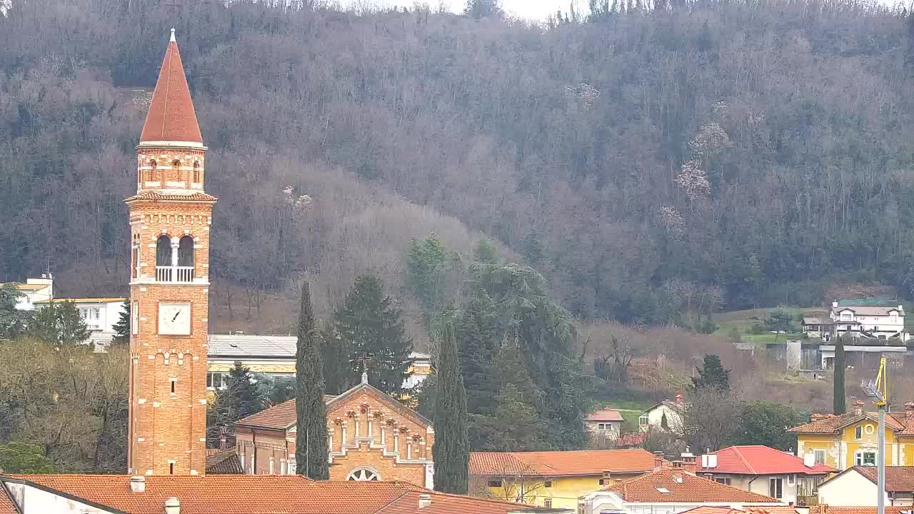 Čudovit panoramski pogled na Šempeter pri Gorici