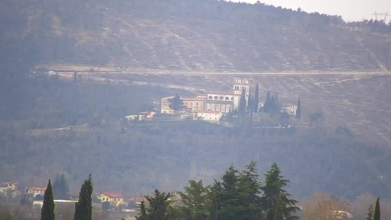Čudovit panoramski pogled na Šempeter pri Gorici