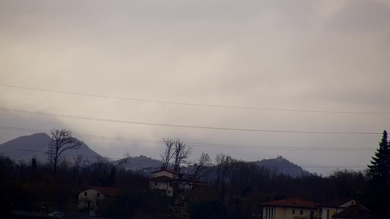 Čudovit panoramski pogled na Šempeter pri Gorici