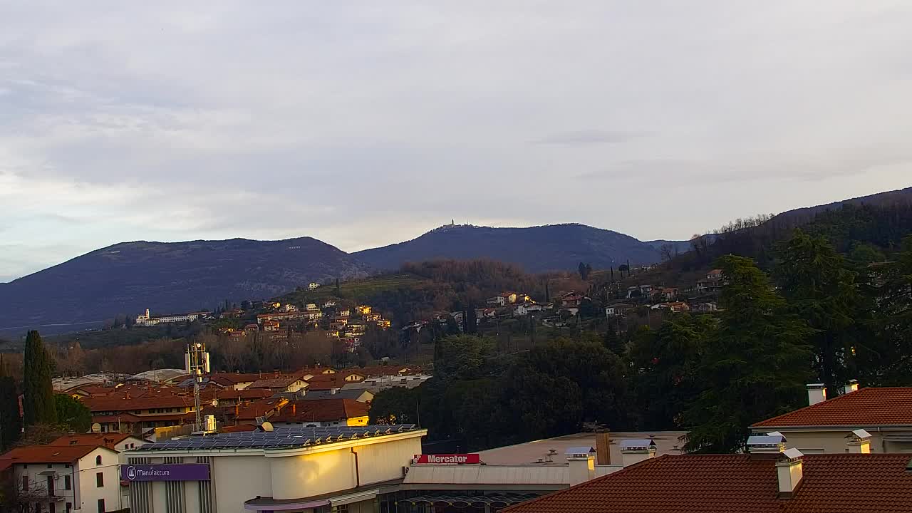 Čudovit panoramski pogled na Šempeter pri Gorici