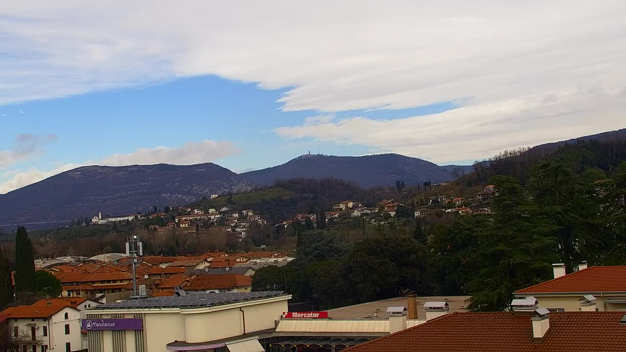 Čudovit panoramski pogled na Šempeter pri Gorici