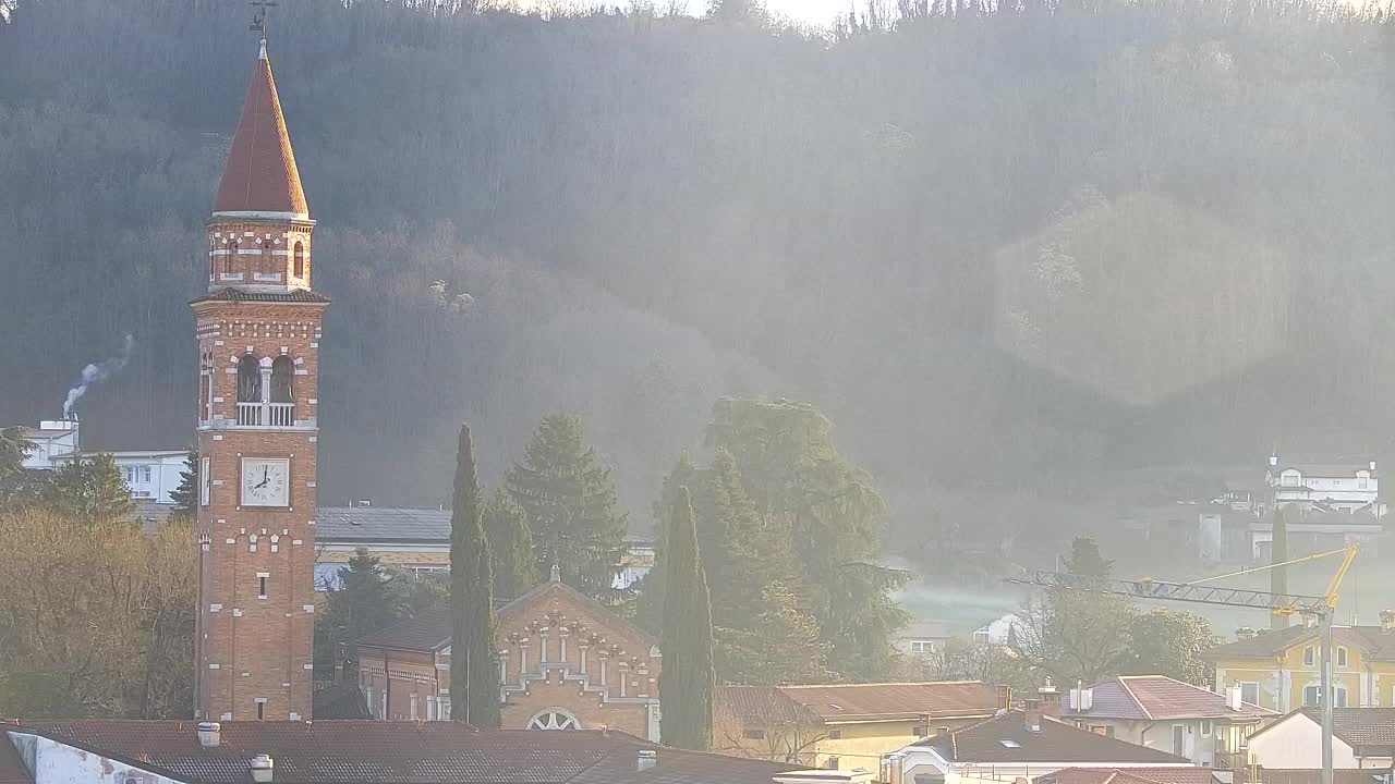 Prekrasan panoramski pogled na Šempeter pri Gorici