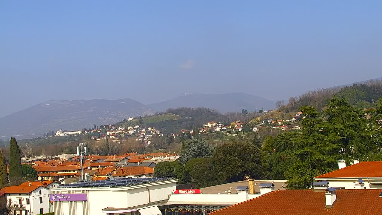 Čudovit panoramski pogled na Šempeter pri Gorici