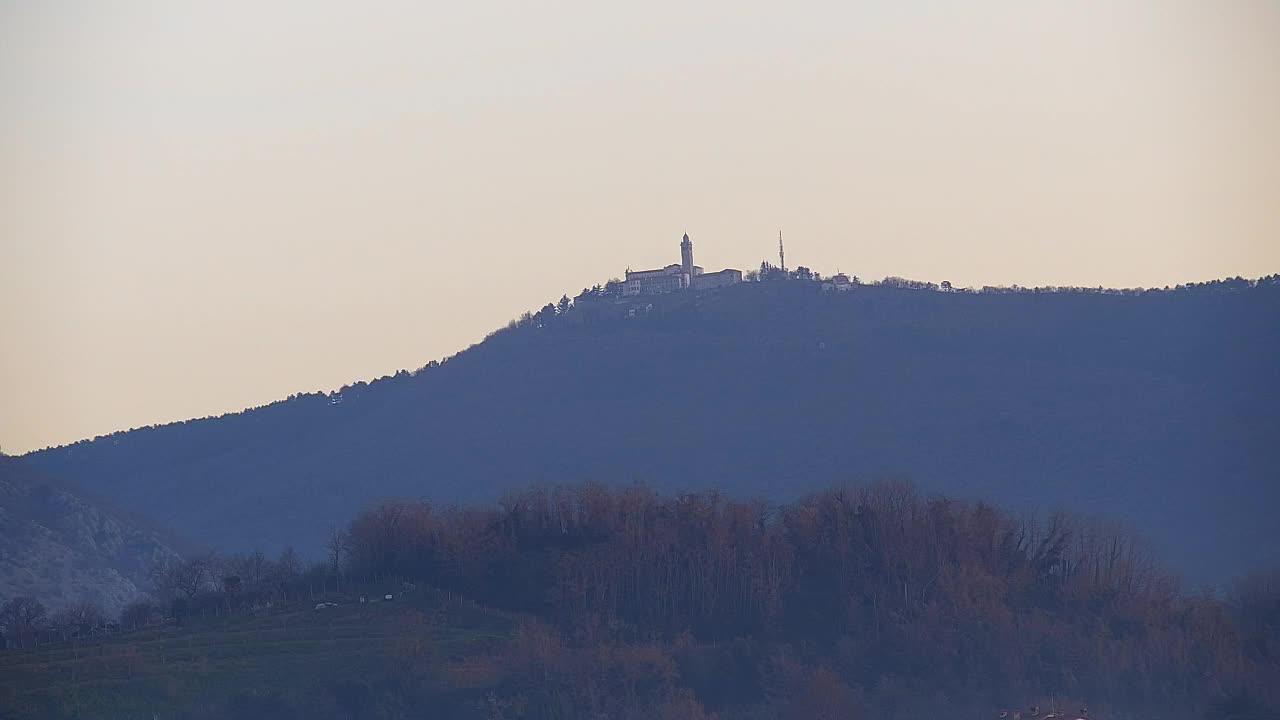 Prekrasan panoramski pogled na Šempeter pri Gorici