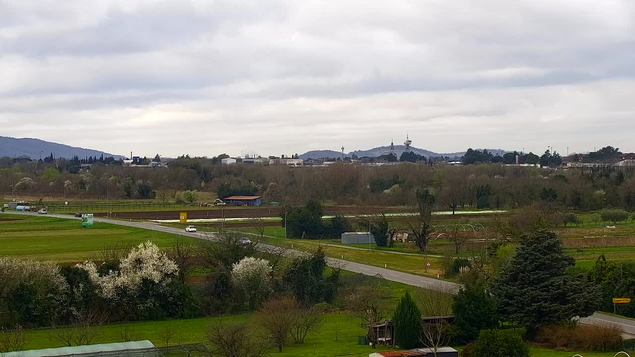 Prekrasan panoramski pogled na Šempeter pri Gorici