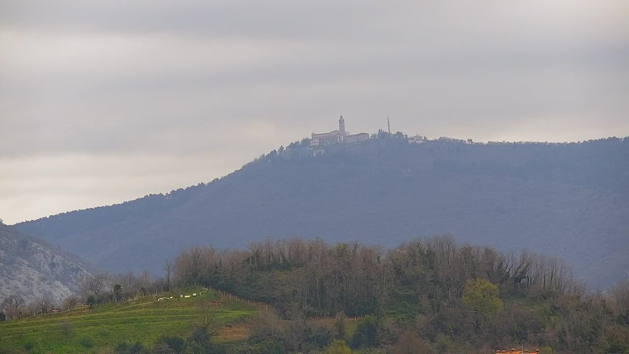 Čudovit panoramski pogled na Šempeter pri Gorici