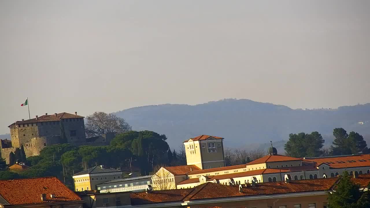 Čudovit panoramski pogled na Šempeter pri Gorici