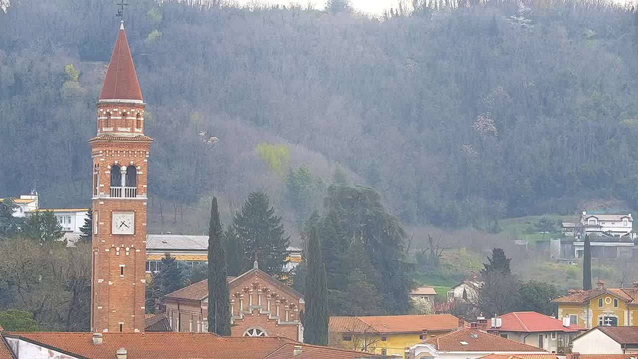 Panorama mozzafiato di Šempeter pri Gorici