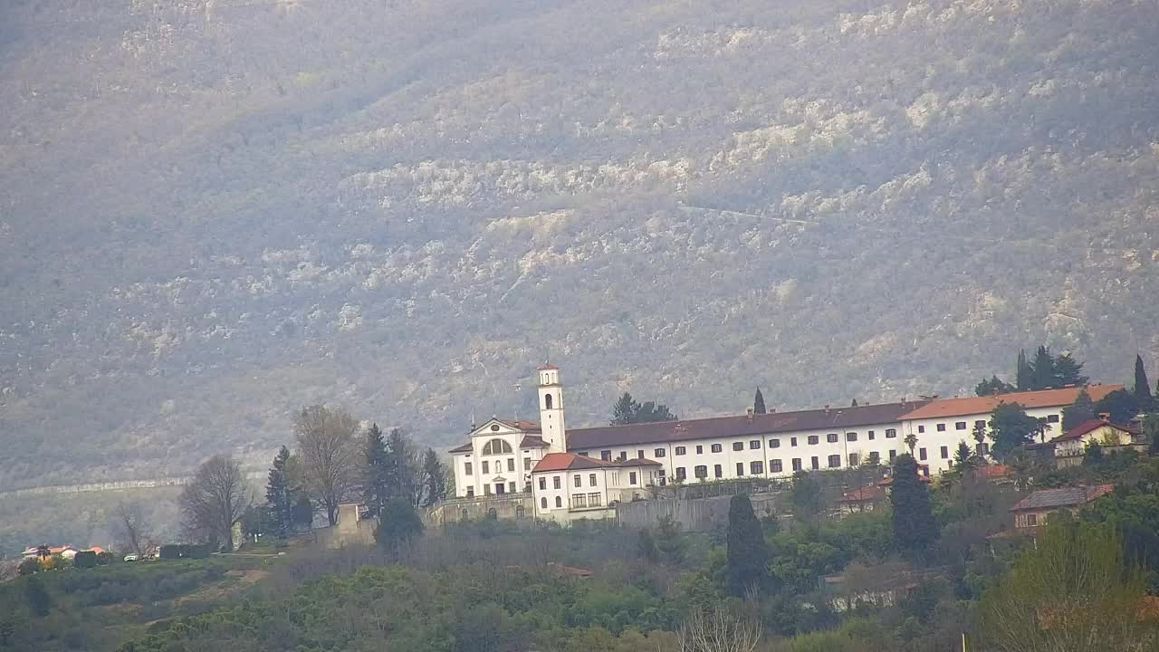 Čudovit panoramski pogled na Šempeter pri Gorici