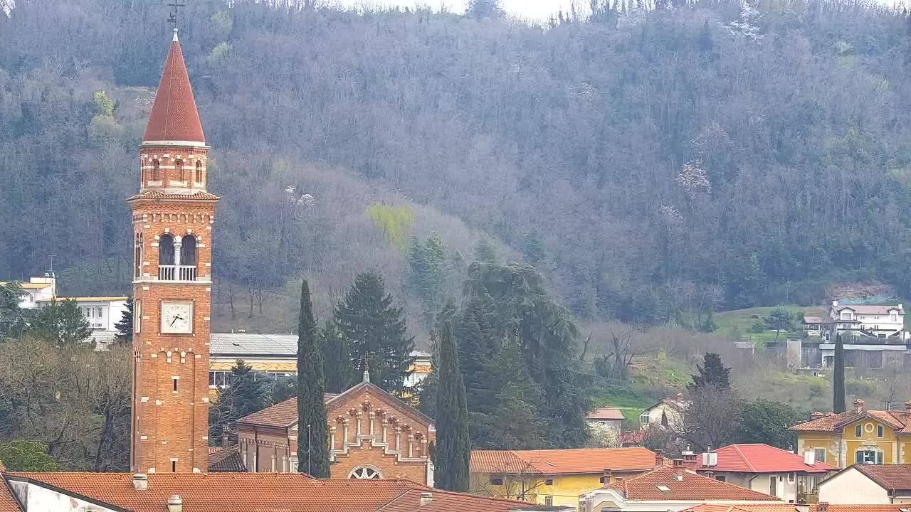 Čudovit panoramski pogled na Šempeter pri Gorici