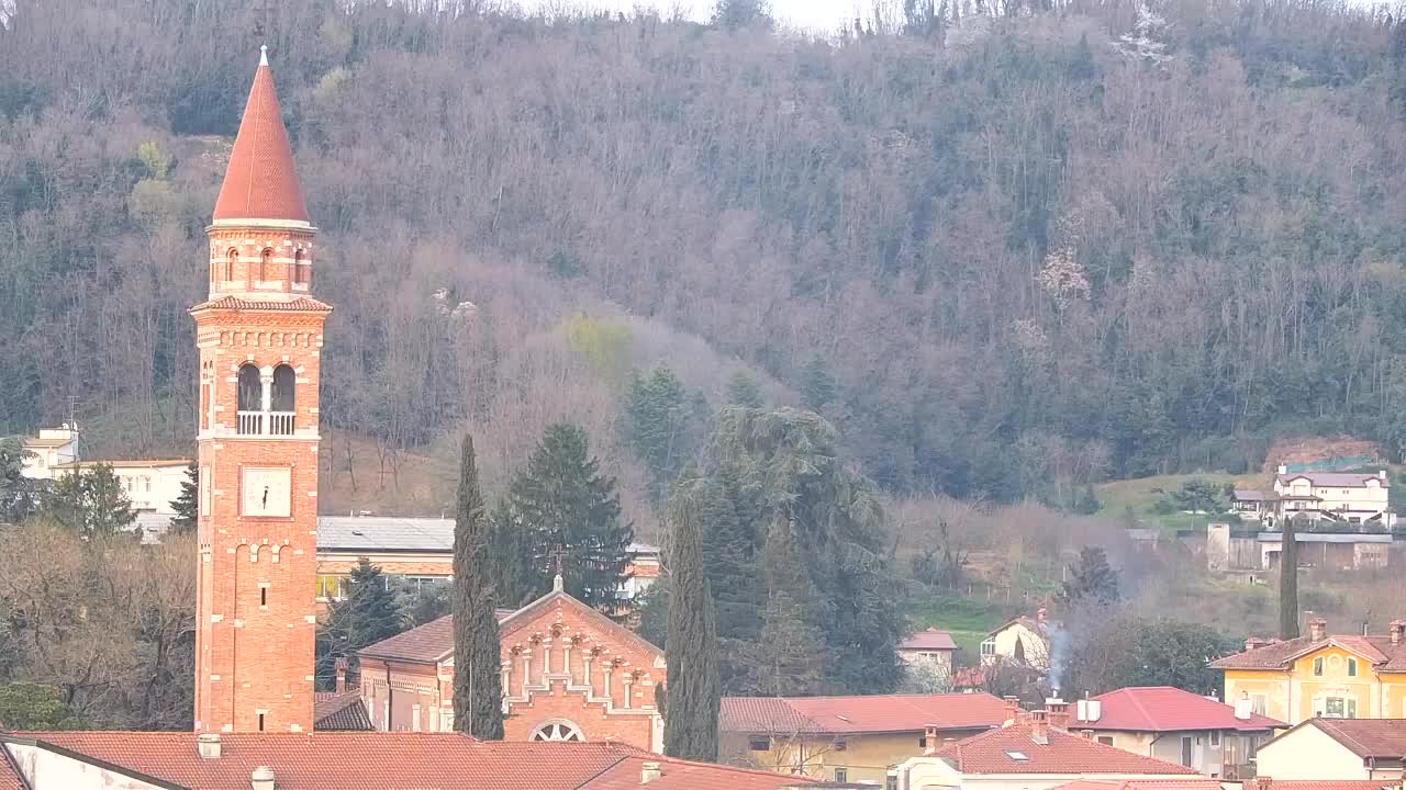 Prekrasan panoramski pogled na Šempeter pri Gorici