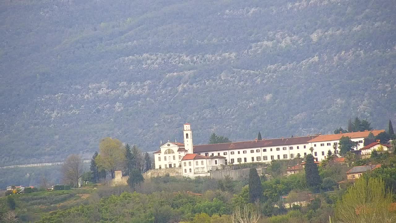 Čudovit panoramski pogled na Šempeter pri Gorici