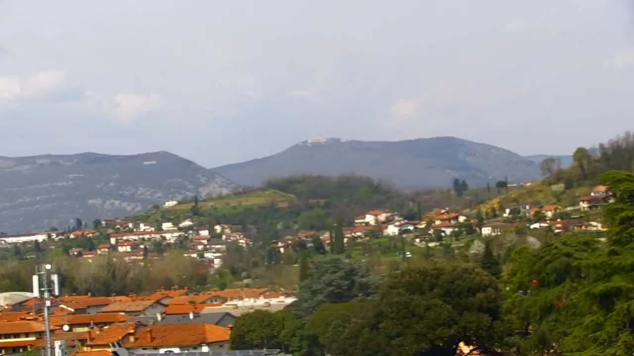 Čudovit panoramski pogled na Šempeter pri Gorici