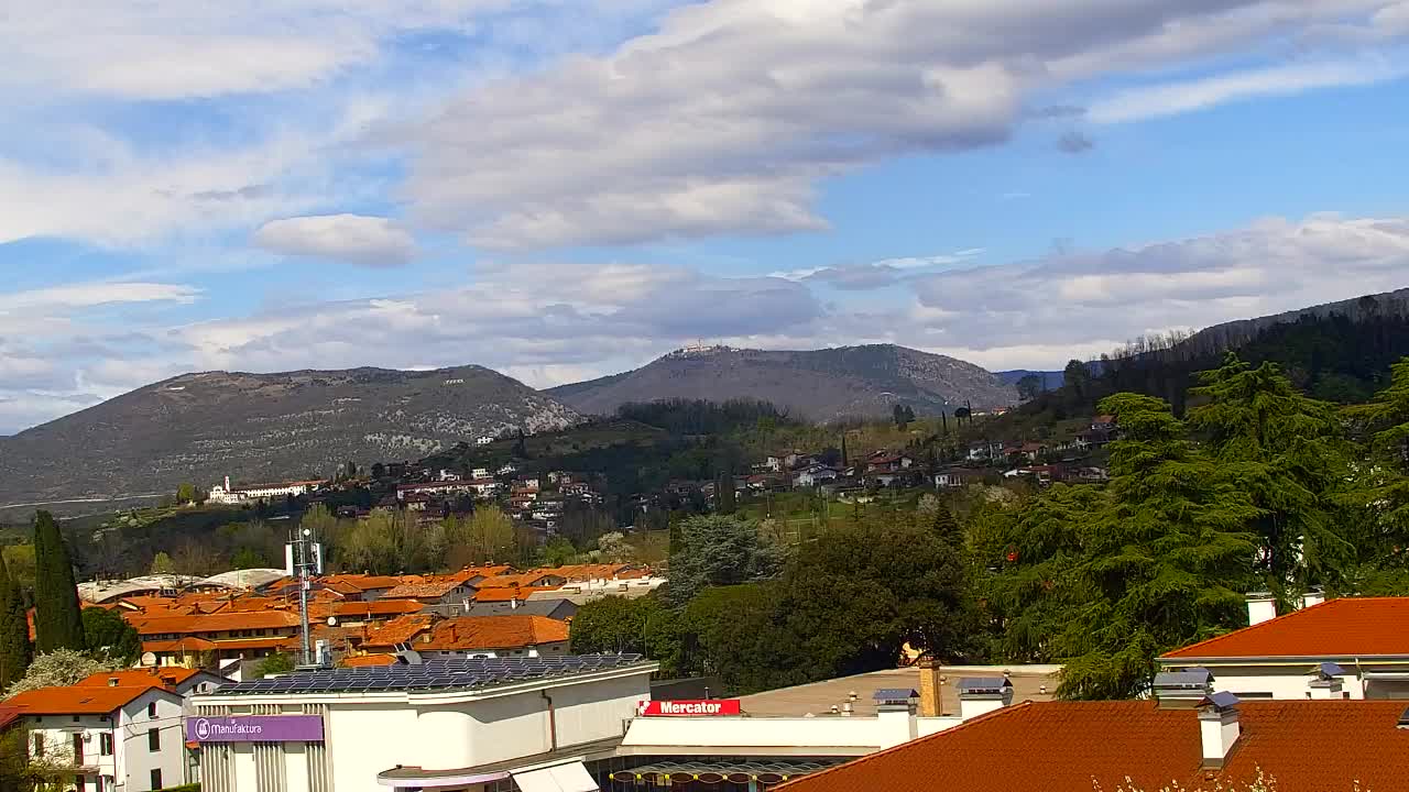 Čudovit panoramski pogled na Šempeter pri Gorici