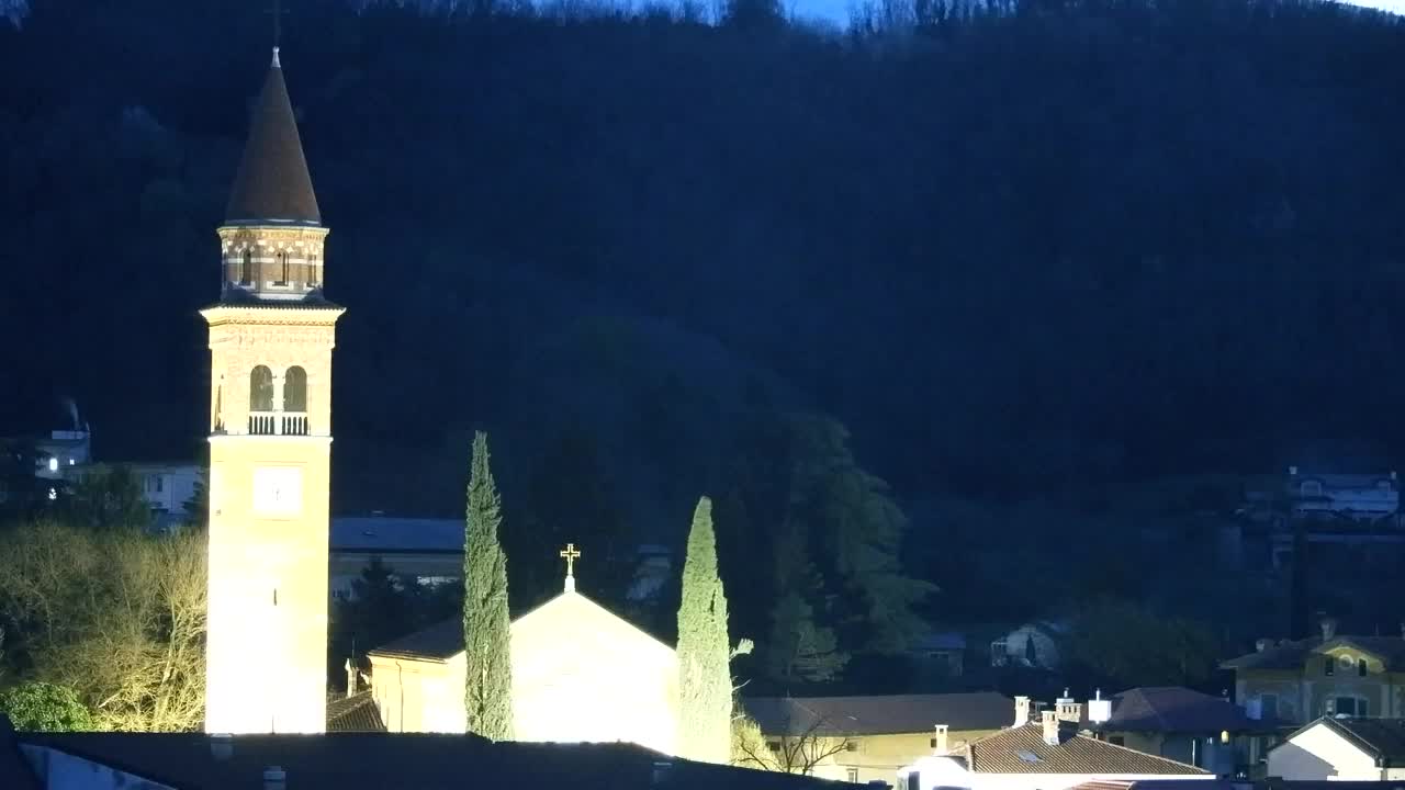 Čudovit panoramski pogled na Šempeter pri Gorici