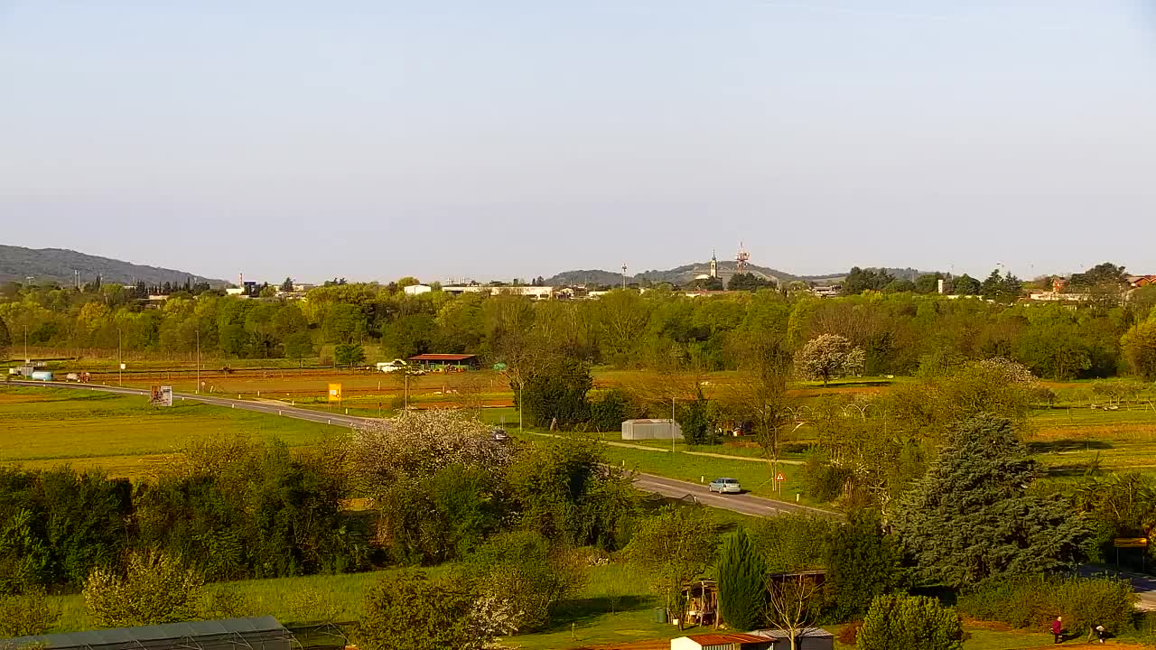 Prekrasan panoramski pogled na Šempeter pri Gorici