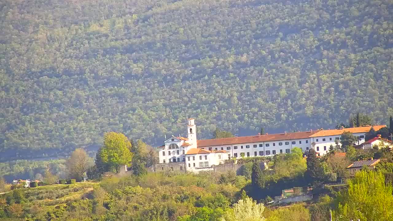 Prekrasan panoramski pogled na Šempeter pri Gorici