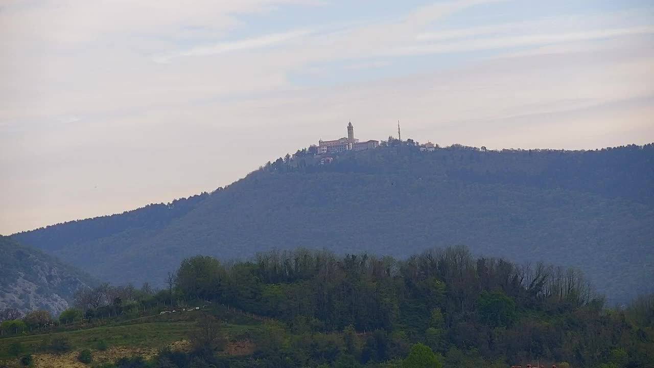 Prekrasan panoramski pogled na Šempeter pri Gorici
