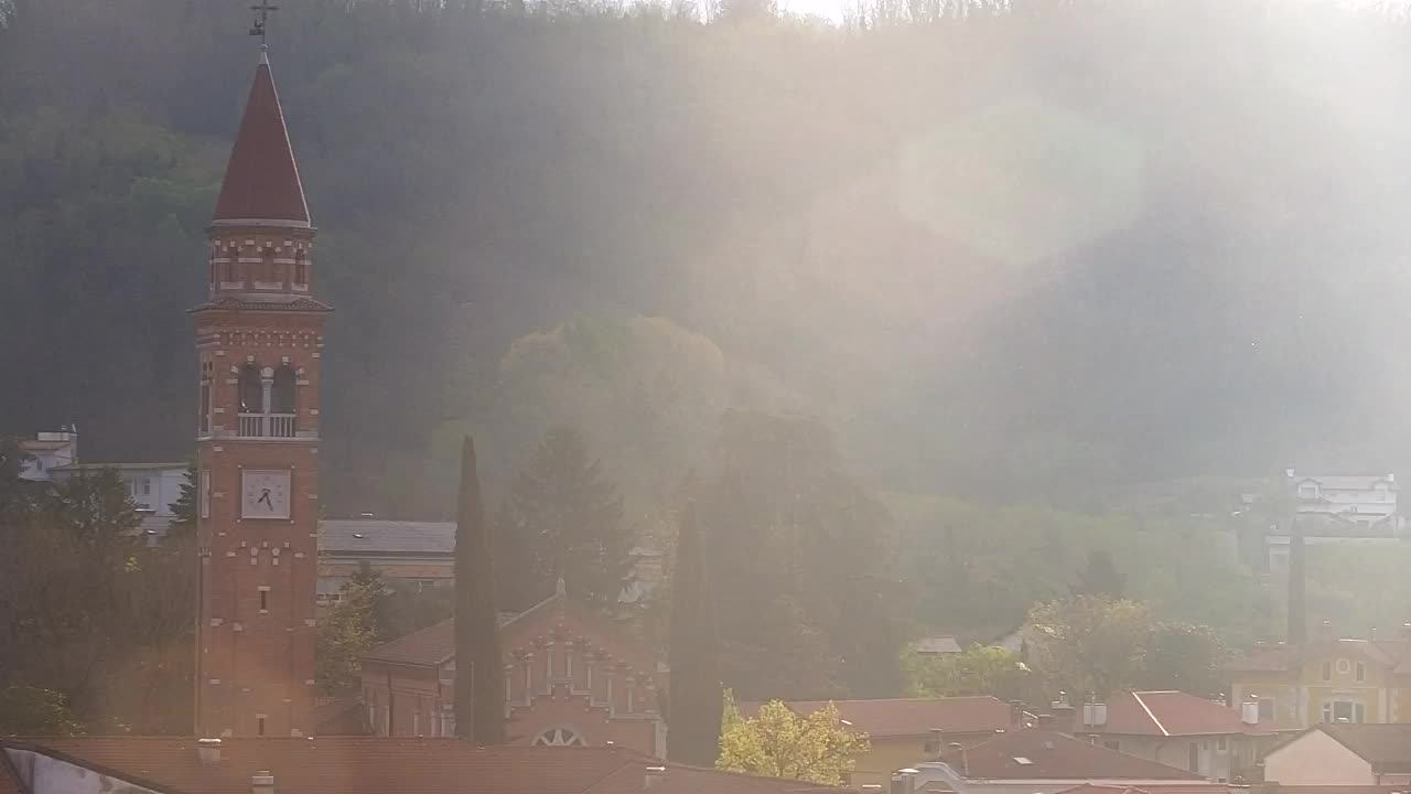 Prekrasan panoramski pogled na Šempeter pri Gorici
