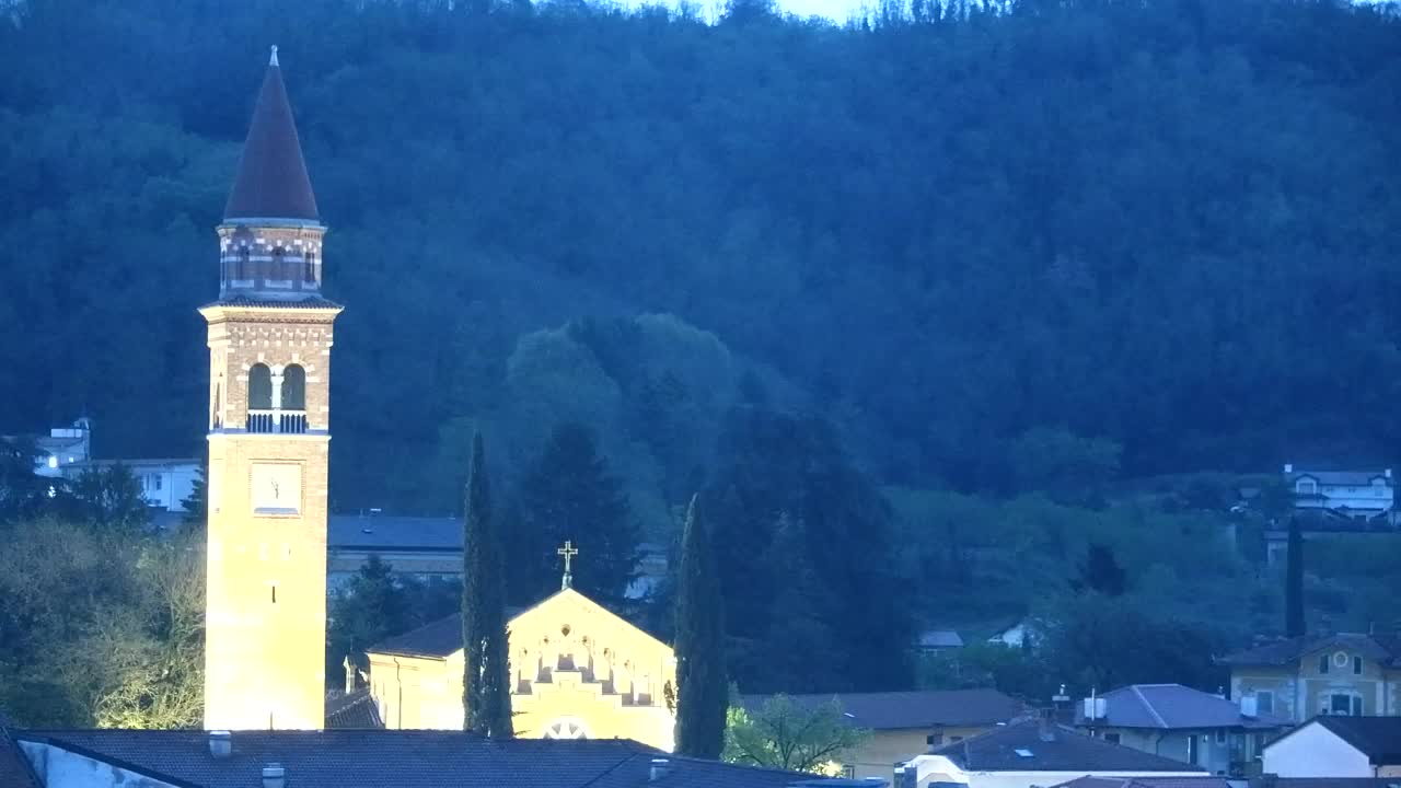 Čudovit panoramski pogled na Šempeter pri Gorici