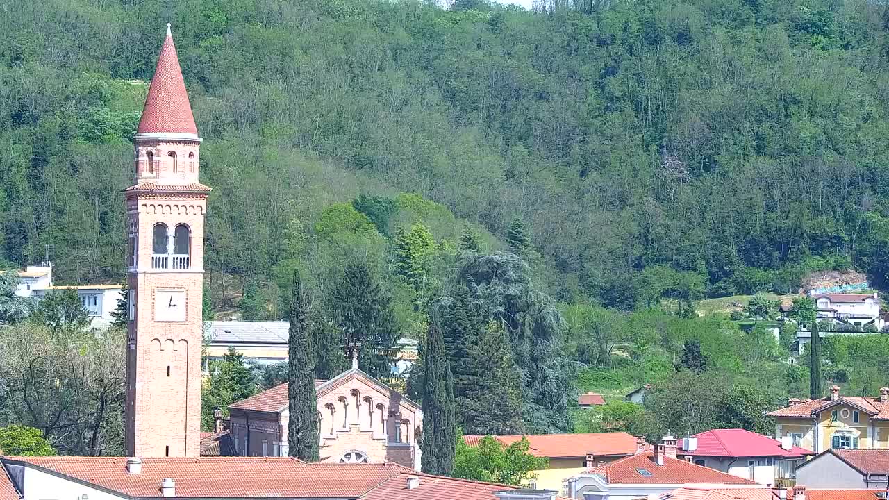 Panorama mozzafiato di Šempeter pri Gorici