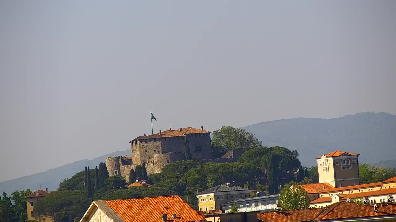 Čudovit panoramski pogled na Šempeter pri Gorici